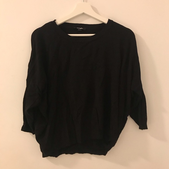 BLACK SHIRT MIDDLE LONG SLEEVES FROM JENNIFER - Picture 2 of 5